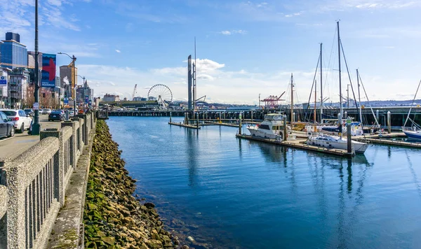 stock image A veiw of the Bell Harbor Maina on the waterfront in Seattle, Washington.