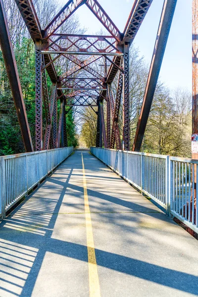 Eine Brücke Mit Rostigen Böcken Cedar River Trail Renton Washington — Stockfoto