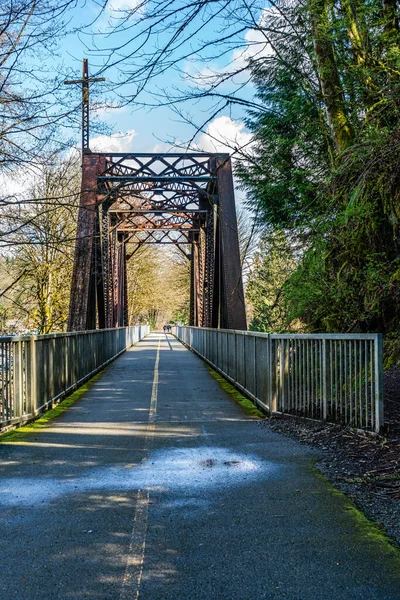 Eine Brücke Mit Rostigen Böcken Cedar River Trail Renton Washington — Stockfoto