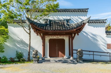 Seattle, Washington 'da bir Çin tapınağının girişi..