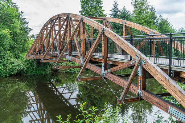 Bothell Washington Daki Sammamish Riverr Üzerinde Yaya Köprüsü — Stok fotoğraf