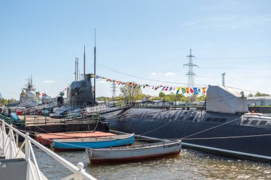 1 Mayıs 2023 'te Kaliningrad Müzesi' ndeki eski bir denizaltı.