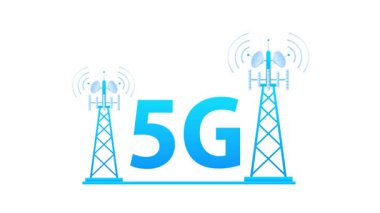 Hücresel ağ haberleşme kulesi antenleri beyaz ve yeşil ekran arka planında 5G sinyali yalıtıyorlar.
