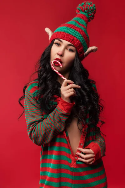 Sexy Mujer Joven Traje Elfo Con Orejas Elfo Está Pie — Foto de Stock