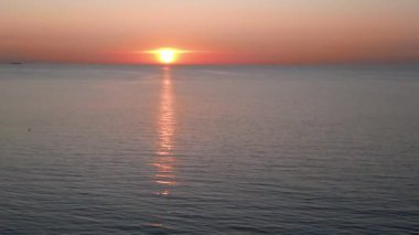 Zingst Sahili 'nde günbatımı; Darss; Almanya