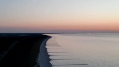 Zingst Sahili 'nde günbatımı; Darss; Almanya