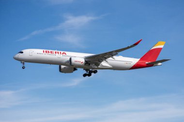 İberya Havayolları 'nın A350 sefer sayılı uzun mesafeli uçağı.