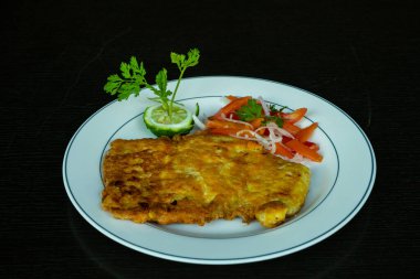 Sebzeli kızarmış patates.