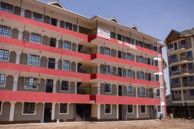 Şehrin modern binası