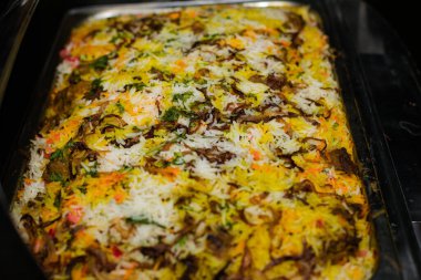 Pilavlı geleneksel Türk pilavı