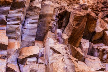 Utah, ABD 'de kumtaşı oluşumları. Güzel kayalar manzaralar.