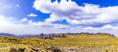 And Dağlarının manzarası, Ekvador.