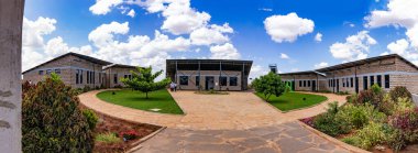 Parçalayıcı binalar çadır dekorasyonları Kenya Doğu Afrika 'nın dış yüzeyi taştan.