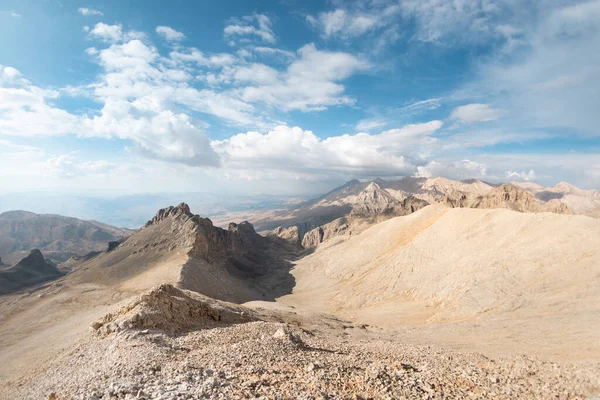 stock image Aladaglar National Park. Cloudy mountain landscape. Glacial mountains, hills. Transmountain trips. Trekking Aladaghlar. Turkey