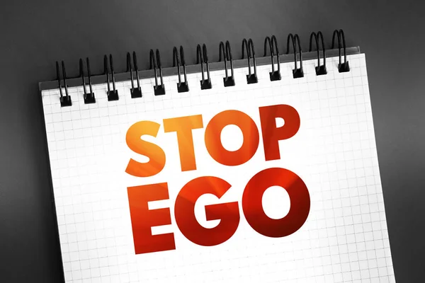 Σταμάτημα Κειμένου Ego Στο Σημειωματάριο Φόντο Έννοιας — Φωτογραφία Αρχείου
