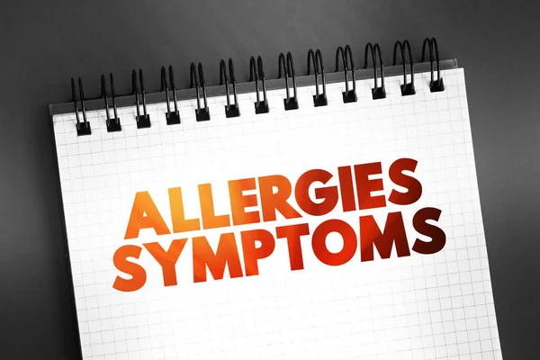 アレルギー症状プレゼンテーションやレポートのためのメモ帳上のテキストコンセプト — ストック写真