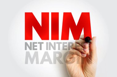 NIM Net Faiz Marjı - bir finans firmasının kredi ürünlerinden elde ettiği net faiz geliriyle karşılaştırma
