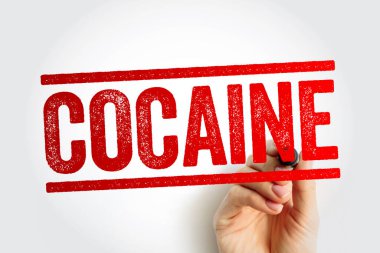 Kokain, iki koka türünün yapraklarından elde edilen uyarıcı bir uyuşturucudur.