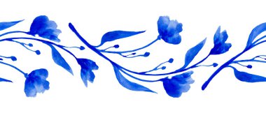 Beyaz arka planda mavi çiçekli kusursuz çiçek deseni, suluboya elle boyanmış..