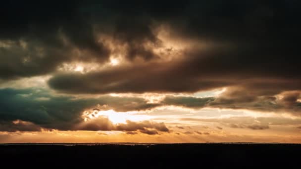 Timelapse Dramatic Sunset Storm Clouds Orange Sky Horizon Big Bright — 비디오