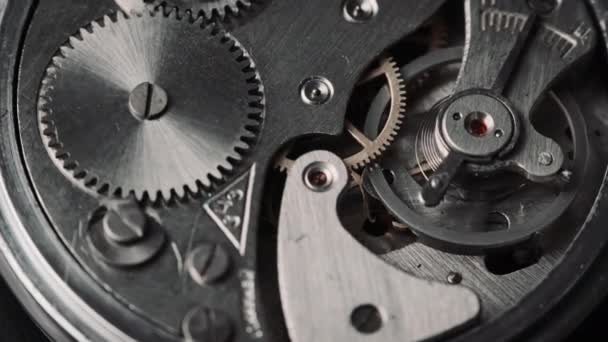 Mechanism Vintage Stopwatch Rotates Close Clock Watch Mechanism Working Macro — Vídeo de stock