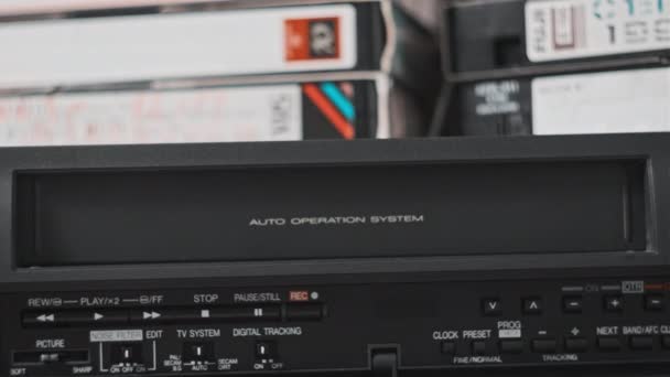 Plaats Vhs Cassette Videorecorder Zwarte Vintage Videoband Cassette Recorder Met — Stockvideo