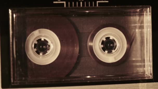 Přehrávání Audiokazet Archivním Magnetofonu Záznam Přehrávače Přehrávání Staré Průhledné Kazety — Stock video