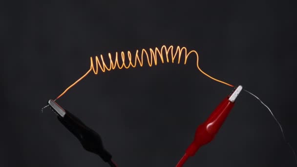 Nichrome Filament Connected Power Wires Heated Red Influence Large Current — Stok Video