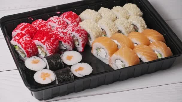 Sticks Put One Sushi Sushi Box Close Rolls Plastic Box — Stock Video