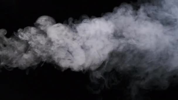 Καπνός Μαύρο Φόντο Αργή Κίνηση Εξερράγη Ατμός Ένα Πραγματικό Σύννεφο — Αρχείο Βίντεο
