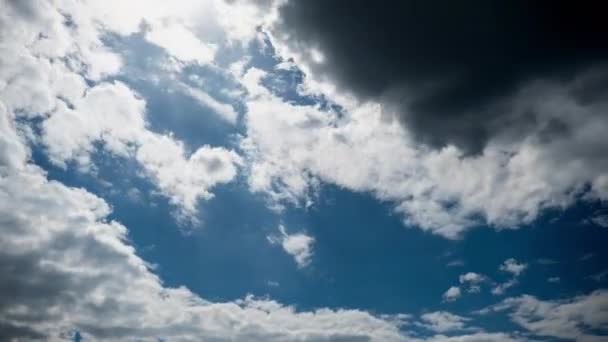 Cumulus Clouds Move Blue Sky Timelapse Background Gray Soft White — Stock Video