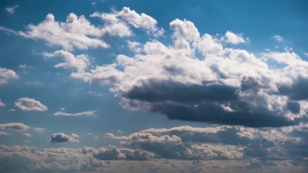 Timelapse Cumulus Clouds Moving Blue Sky Cloud Space Background Dark — Video Stock