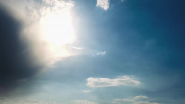 Тімелапс Дивовижних Хмар Небі Широка Хмара Космічний Фон Світлими Сірими — стокове відео