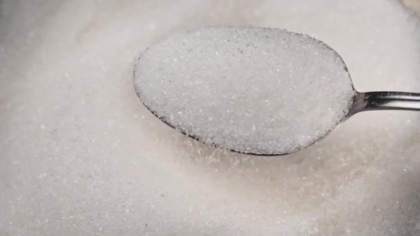Tome Cucharadita Completa Azúcar Primer Plano Tazón Azúcar Cámara Lenta — Vídeos de Stock