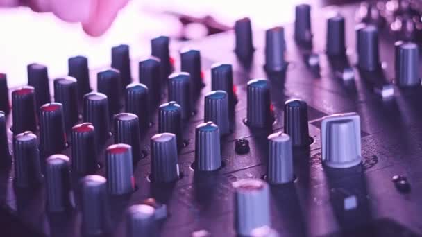 Sound Engineer Move Faders Level Audio Mixer Console Neon Light — Stock Video