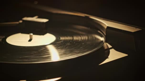 Kręcące Się Winylowe Zbliżenie Gramofonie Retro Makro Ujęcie Starego Nagrania — Wideo stockowe
