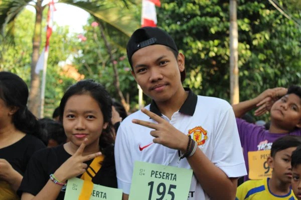 인도네시아 자카르타 2018 인도네시아 기념일에 마을간 마라톤에 참가하는 순간을 — 스톡 사진
