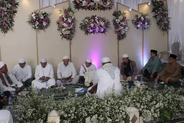 Jakarta, Endonezya 106 2021: İslami temalı bir düğün