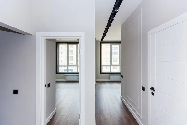 Innenaufnahme Wohnung Nach Neuer Renovierung Ohne Möbel Loft Stil — Stockfoto