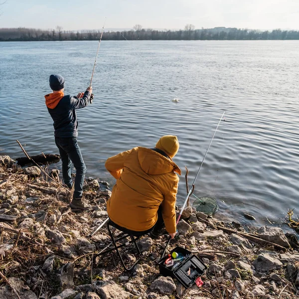 Father Son Fishing Sunny Winter Day Freshwater Fishing Teenage Boy — Φωτογραφία Αρχείου