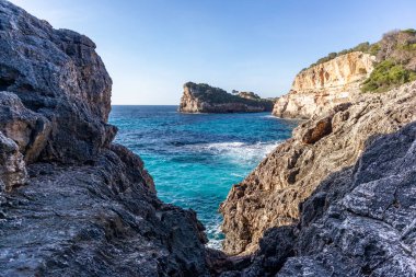 Mayorka, İspanya, Avrupa 'daki körfezler, plajlar ve uçurumlar. Akdeniz 'deki Palma de Mallorca.