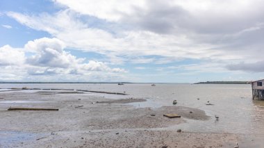 Buenaventura, Valle del Cauca, Kolombiya 'daki plajlar ve uçurumlar. Kolombiya Pasifik Okyanusu