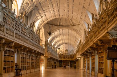 Mafra, Portekiz. 12 Kasım 2022. Mafya Ulusal Sarayı, Portekiz krallarının yazlık evlerinden biriydi, şimdi ise bir müze..