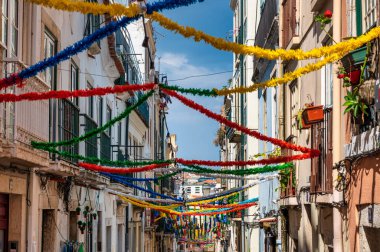 Lisboa, Portekiz. 03 Haziran 2023. Madragoa 'da Aziz Antonio Festivali Lizbon merkezinde tipik bir yer.