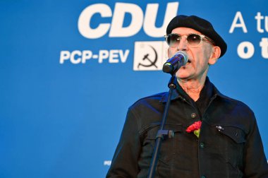 Lizbon, Portekiz. 11 Mayıs 2025. CDU, yaklaşan parlamento seçimleri kapsamında Lizbon 'daki Carlos Lopes Pavyonu' nda bir miting ve kutlama düzenledi..