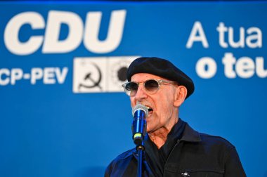 Lizbon, Portekiz. 11 Mayıs 2025. CDU, yaklaşan parlamento seçimleri kapsamında Lizbon 'daki Carlos Lopes Pavyonu' nda bir miting ve kutlama düzenledi..
