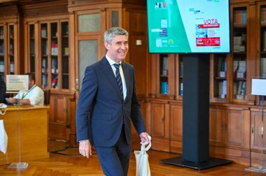Lizbon, Portekiz. 03 Haziran 2025. Yeni seçilen milletvekillerinin resepsiyonu 3-6 Haziran 2025 tarihleri arasında Lizbon 'daki Cumhuriyet Meclisi Passos Manuel Kütüphanesi' nde gerçekleşti..