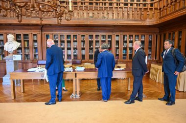 Lizbon, Portekiz. 03 Haziran 2025. Yeni seçilen milletvekillerinin resepsiyonu 3-6 Haziran 2025 tarihleri arasında Lizbon 'daki Cumhuriyet Meclisi Passos Manuel Kütüphanesi' nde gerçekleşti..