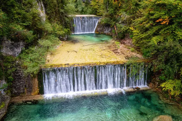 Cascatas Cachoeira Rio Pisnica Kranjska Gora Eslovênia Parque Nacional Triglav — Fotografia de Stock