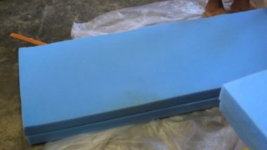 Olay Yeri İnceleme 'de Kadın Ustası Kesiciyle Düğün Resepsiyonu için Dekoratör